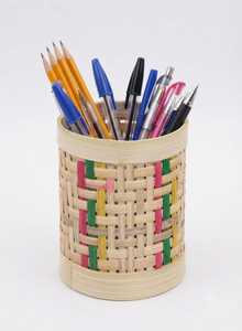 Portalápices Multifuncional Tradicional Hecho a Mano con Bambú Ecológico - Product Image 3