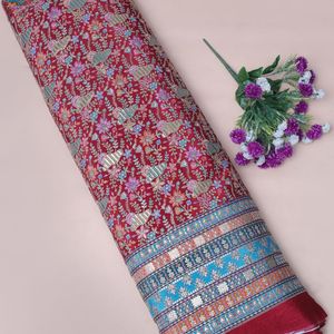 Tissu en crêpe brodé floral rouge vif, résistant aux taches, 54 pouces, pour confection de Kurtis, tuniques et robes Anarkali de créateur - Product Image 2