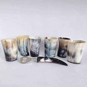 Personalizado exquisito Vintage oso bebiendo Koi taza hecha a mano cuerno Natural corto antiguo tallado estilo Animal negocio perfecto - Product Image 1