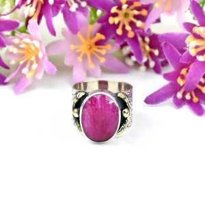 Bague en argent sterling 925 avec pierre précieuse rubis indien naturel de forme ovale, large bande, jolie bague bohème pour femme - Product Image 1