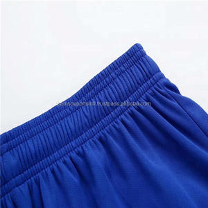 Vêtements de football bleu marine à col en V et demi-manches, uniforme de football en polyester avec logo personnalisé - Product Image 4