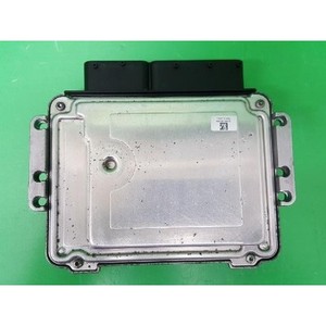 Santa Fe - ECU et modules informatiques d'occasion - 3910027810 - Product Image 3