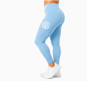Pantalon de sport de compression pour femme, léger, en tissu performant et flexible, avec gestion de l'humidité - Product Image 6
