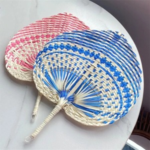 พัดไม้ไผ่ถักแบบถือด้วยมือ คุณภาพดีเยี่ยม พัดไม้ราคาส่ง พัดตกแต่ง - Product Image 5