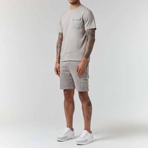 Conjunto de Pantalones Cortos de Dos Piezas para Hombre, Casual, Verano, Transpirable, Secado Rápido, Tejido de Punto, Color Sólido, Logotipo Personalizado, Tallas Grandes, Poliéster/Algodón - Product Image 4