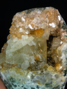 Géode de Calcite Jaune Naturelle avec Heulandite et Stilbite – Spécimen de Cristal Brut – Collection de Minéraux - Product Image 5