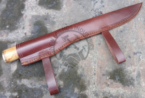 Cuchillo Vikingo Seax de Acero al Carbono Forjado a Mano, Hoja de 11 Pulgadas, Ambidiestro, Mango de Madera de Nogal con Empuñadura de Latón, Cuchillo de Caza Multiusos - Product Image 6