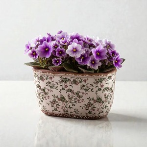 Vase de table en céramique décoratif exquis et durable, design floral shabby chic, 8-16 pouces, finition mate peinte - Product Image 3