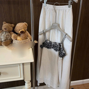 Ensemble deux pièces décontracté et sexy pour femme, en coton écologique, lavable, confortable, tendance, emballage personnalisé, fabriqué au Vietnam - Product Image 5