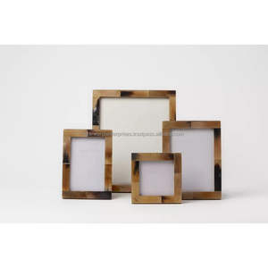 Cadre photo en bois de corne d'os Matériau de qualité Cadre photo pour la décoration murale de la maison et de l'hôtel du fabricant indien - Product Image 4