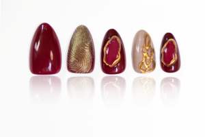 Uñas Postizas Artificiales con Línea Metálica Dorada, Forma de Almendra, Personalizadas OEM ODM, Uñas de Lujo con Efecto Mármol al por Mayor - Product Image 4