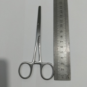 Pinces Kocher Oschner en acier inoxydable chirurgical, 14 cm, droites, pour ORL, hôpitaux, cliniques et premiers secours - Product Image 4