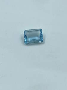 Colgante de Aguamarina Natural de Diseño con Piedra Central Elegante Azul Claro, Piedra Suelta en Oferta por Exportador - Product Image 2