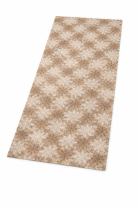 Camino de Mesa Bordado Elegante de Alta Demanda, Resistente al Calor y Reutilizable para Decoración de Comedor y Fiestas, Disponible para la Venta - Product Image 3