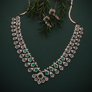 Juego de Joyas de Lujo en Oro Rosa con Diamantes y Esmeraldas, Certificado GIA, Diamantes Naturales de Corte Brillante Redondo para Mujer, para Boda - Product Image 3