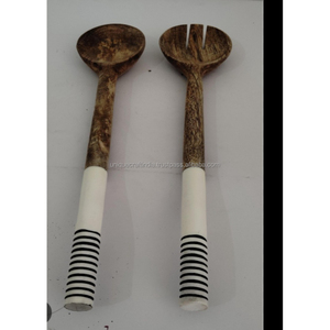 Ensemble de cuillères en bois WickerNest | Ustensiles en bois de manguier de qualité supérieure avec poignées en osier enveloppées à la main pour une salle à manger et une décoration de ferme rustique - Product Image 6