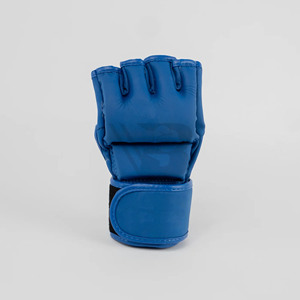 Gants de boxe MMA demi-doigts pour hommes à bas prix, service OEM, gants de frappe en cuir de haute qualité, respirants, fabriqués au Pakistan - Product Image 3