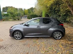 Yaris Cross 1.5 2022 Usado en Excelentes Condiciones - Product Image 5