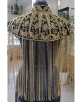 Nouveau Poncho Court Femme Grande Taille en Maille Respirante à Motif Feuille, Style Vintage avec Pompons et Broderies Perlées, ODM OEM Printemps-Été