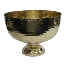 Fabulosa tazón metálica para servir bocadillos con un diseño elegante, tazón para servir frutas con un soporte dorado de diseño. - Product Image 5