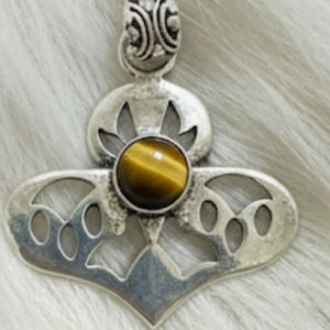 Plata Alemana, Precio Especial, Piedra Preciosa Natural, Ojo de Tigre Natural, Forma Ovalada, Colgante Informal de Plata de Ley, Estilo Clásico Alemán - Product Image 1