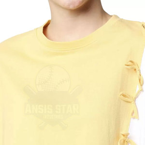 เสื้อยืดครอปผู้หญิง ทรงไม่สมมาตร ตัดต่อสีเหลืองขาว คอกลม แขนสั้น ทรงหลวม ผ้าถัก 100% คอตตอน สำหรับฤดูใบไม้ผลิและฤดูร้อน - Product Image 3