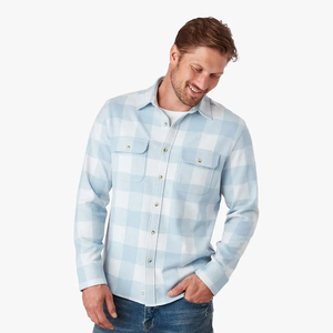 Chemise en flanelle tricotée bleu clair unie pour homme, manches longues, col rabattu décontracté, 100 % coton respirant, idéale pour l'été - Product Image 3