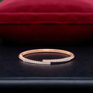 กำไลเพชรแท้ทรงกลมคุณภาพเยี่ยม ดีไซน์หรูหรา พร้อมใบรับรอง ประดับเงินและทอง เหมาะสำหรับโอกาสพิเศษและเป็นของขวัญ ในราคาที่ดีที่สุด - Product Image 1