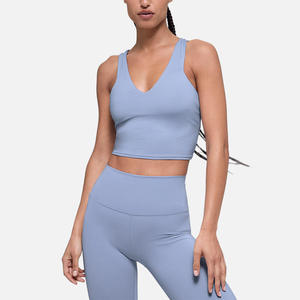 Customized Wholesale Sleeveless Shirt Bodybuilding Exercise Breathable <b>Mesh</b> Hole Running Tank <b>Top</b> Men Workout Running - Product Image 1