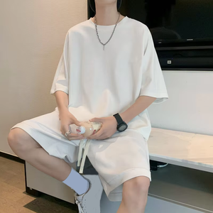 Ensemble t-shirt et short d'été pour homme, coupe décontractée, tenue décontractée confortable en deux pièces - Product Image 4