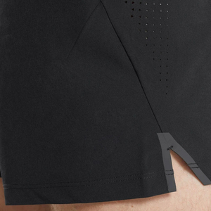 Shorts de sport noirs pour hommes avec poches zippées, séchage rapide, taille élastique, couleur unie, pour fitness, course et entraînement - Product Image 5