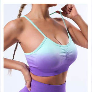 ชุดโยคะลายเสือดาว 2 ชิ้น ผ้าซาตินไร้รอยต่อ กางเกงเอวสูงยกสะโพก บราเสริมหลังสวย กางเกงเลกกิ้งออกกำลังกายสำหรับยิม - Product Image 3