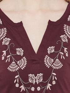 Camiseta Deportiva Bordada para Mujer, Cuello en V, Secado Rápido, Tejido Sólido, Transpirable, Informal, para Verano - Product Image 3