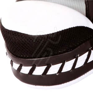 แผ่นซ้อมเตะโค้งหนัง PU สำหรับ MMA มวยไทย  รับทำโลโก้ตามสั่ง สำหรับฝึกศิลปะการต่อสู้ - Product Image 4