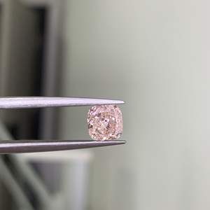 Diamant rose fantaisie taille coussin 1,53 ct 1,55 ct certifié IGI, clarté VVS, cultivé en laboratoire CVD pour la joaillerie - Vente en gros - Product Image 4