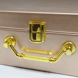 Boîte en bois en cuir à motif <span class=keywords><strong>de</strong></span> poisson personnalisée <span class=keywords><strong>de</strong></span> luxe Boîtes cadeaux haut <span class=keywords><strong>de</strong></span> gamme Emballage <span class=keywords><strong>de</strong></span> haute qualité avec boîte <span class=keywords><strong>de</strong></span> rangement en daim intérieure - Product Image 6