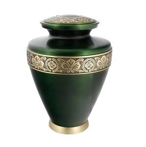 Urna Funeraria de Latón Pulido Grabado en Verde para Cenizas de Adultos, Estilo Americano/Europeo - Product Image 4
