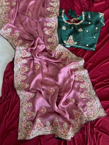 Sari en soie Fandy brodé or royal, Sari de créateur luxueux et brillant, Sari élégant avec bordure dorée, Sari en soie Fandy à bordure royale - Product Image 5