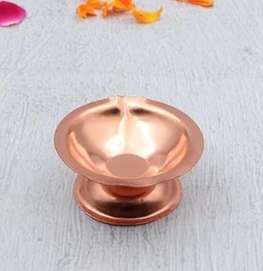 Support de Diya en Cuivre Premium, Lampe à Huile Akhand Diya pour la Prière Quotidienne au Temple, Cadeau Festif - Product Image 4