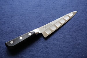 Cuchillo de cocina japonés con acero sueco - Product Image 2