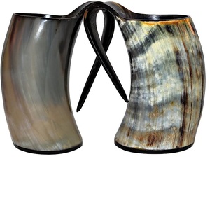 Taza de Concha Marina Pulida con Material Orgánico y Asa Curva para un Encanto Rústico y Estilo Tradicional en el Uso Diario - Product Image 3