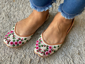 Combo Set <b>Jutti</b> With Clutch Indian Heavy <b>Jutti</b> Women Stylish Clutch - Product Image 5