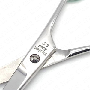 Ciseaux de coiffure de qualité supérieure en acier inoxydable, ciseaux de barbier avec inserts pour doigts en argent amovibles pour les professionnels - Product Image 6