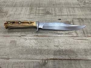 Cuchillo Bowie Puma para Caza, Hoja de Acero Inoxidable con Punta Clip, Mango de Hueso, Funda de Cuero, Uso en Exteriores, Hecho a Mano, Grado Industrial OEM - Product Image 2