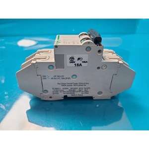 Schnider 15A-Type C60 9ขั้ว D 2ขั้ว240VAC เบรกเกอร์ขนาดเล็กที่ใช้เป็นชิ้นส่วนอุปกรณ์เซมิคอนดักเตอร์แบบดั้งเดิม - Product Image 2