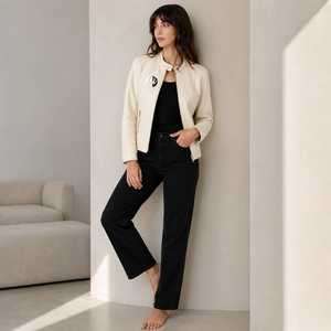 Chaqueta de cuero para mujer de calidad premium que combina estilo atemporal, sensación cómoda y construcción duradera para la confianza diaria. - Product Image 5