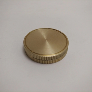Disque rond vierge en laiton massif pour gravure laser, estampage de logo personnalisé, étiquettes métalliques personnalisées, artisanat DIY - Product Image 2