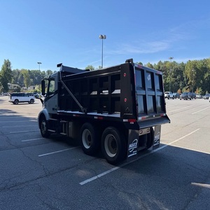 Achetez un camion à benne basculante d'occasion pour applications lourdes, véhicule à benne basculante d'occasion avec châssis robuste et performance de basculement efficace - Product Image 4