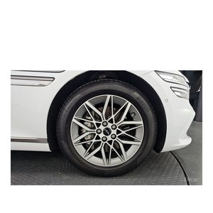 Genesis G80 2024, 2.5 Turbo, 2WD, Gasolina, Automático, Asientos de Cuero, Cámara Trasera, 27,294 km, con Volante a la Izquierda - Product Image 5
