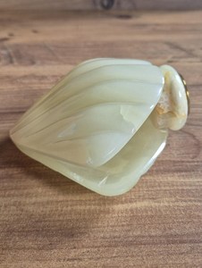 Shell Shaped Onyx <b>Desk</b> <b>Clock</b> Natural Stone Timepiece for Coastal Office Home Luxury Decor Tabletop Collectible Gift Decor - Product Image 6